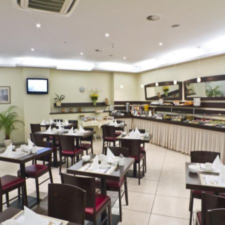 Ivbergs Hotel Messe Nord Берлин Экстерьер фото