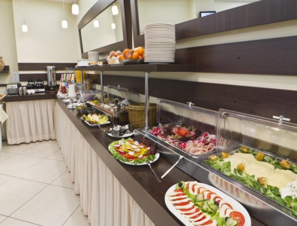 Ivbergs Hotel Messe Nord Берлин Экстерьер фото